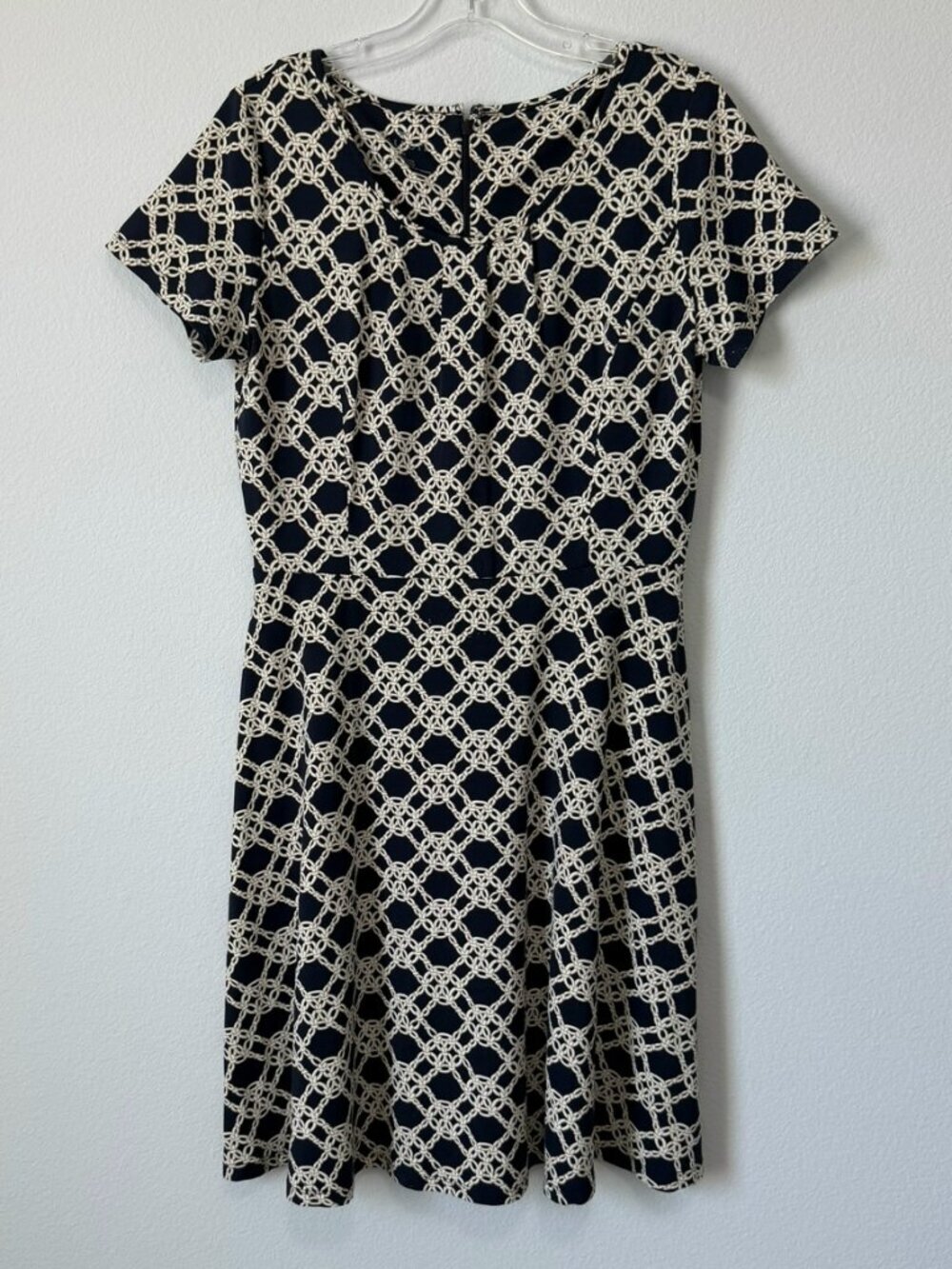 Talbots Short Sleeve Round Neck Geo Fit & Flare Stretch Dress Women's Size M
